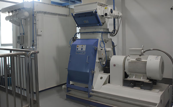 饲料加工设备多少钱一套?其类型相同价格却为什么不同?